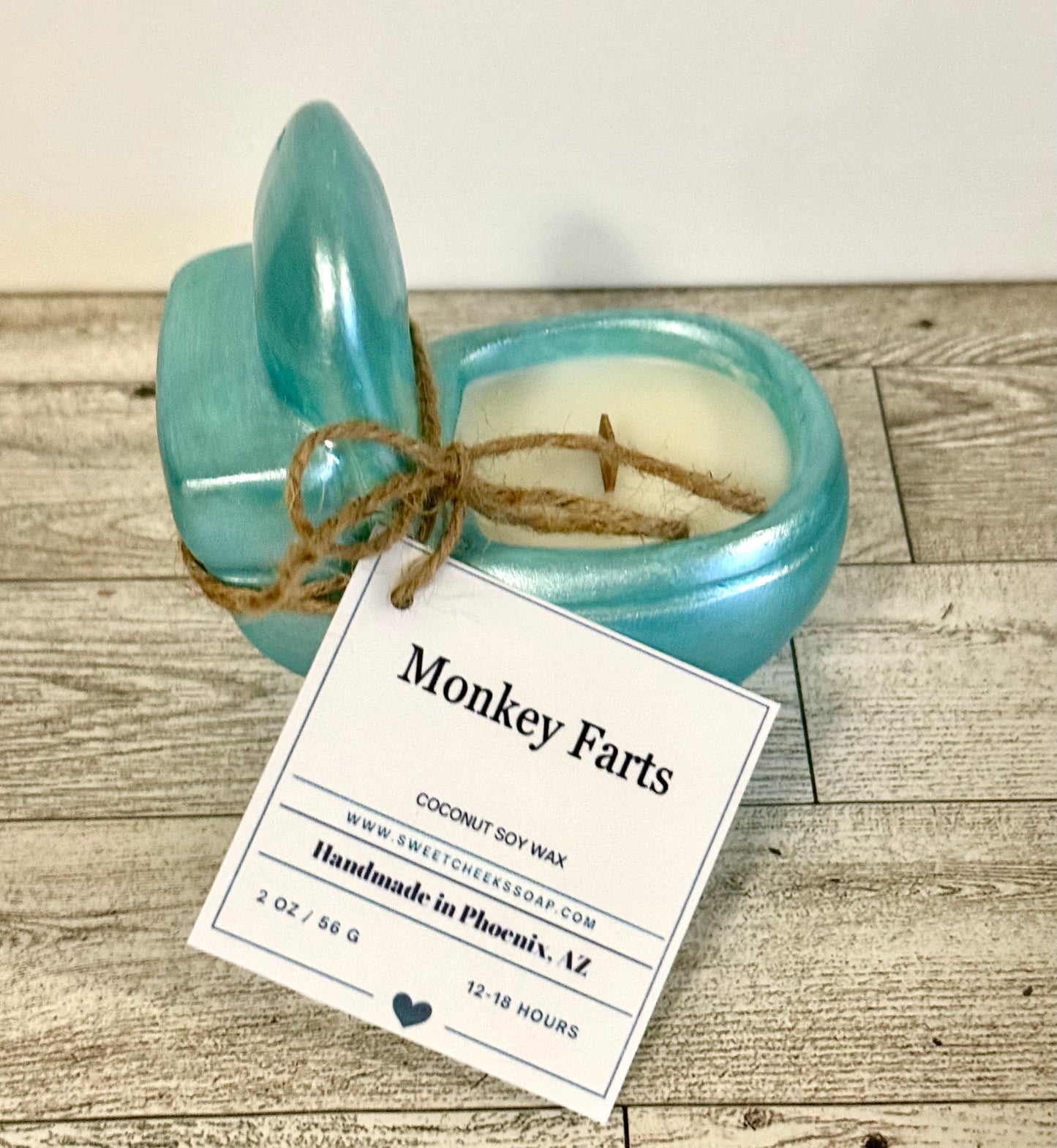 Toilet Humor β Fruity Flush Scent Soy Candle