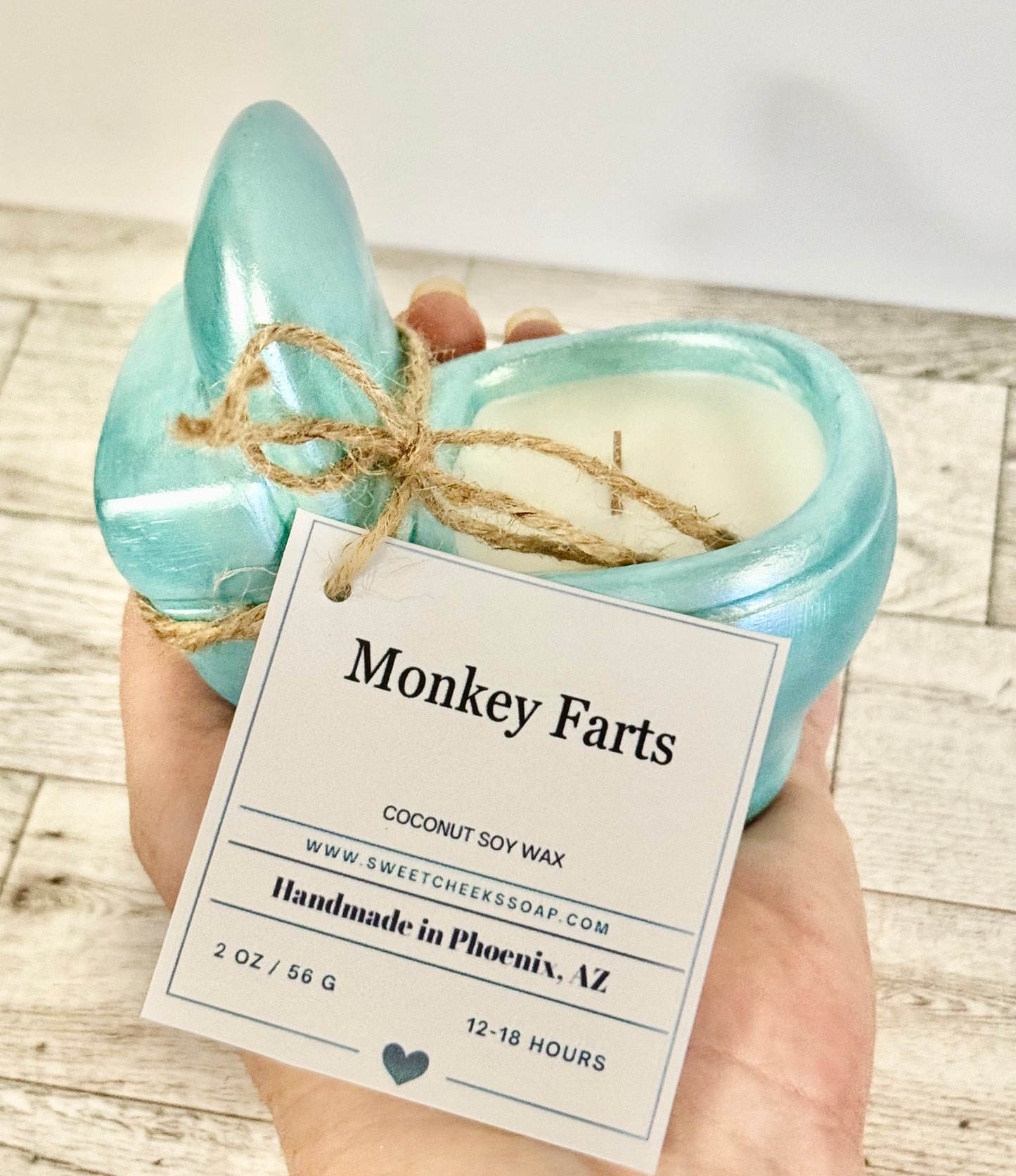 Toilet Humor β Fruity Flush Scent Soy Candle