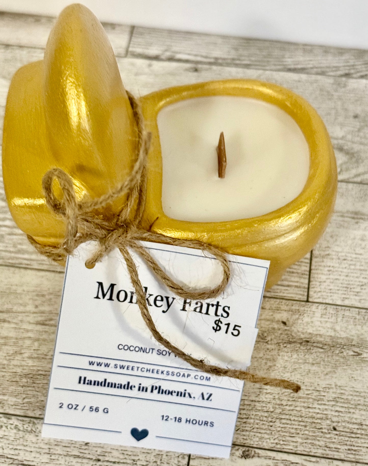 Toilet Humor β Fruity Flush Scent Soy Candle