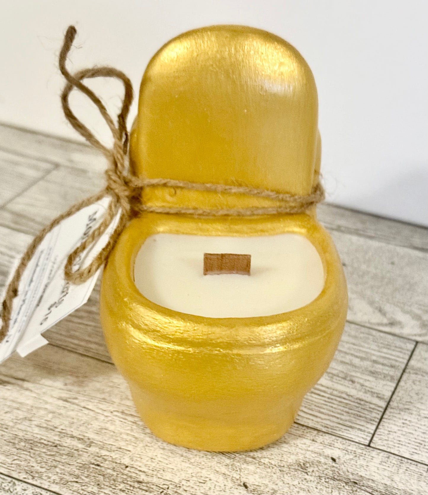 Toilet Humor β Fruity Flush Scent Soy Candle