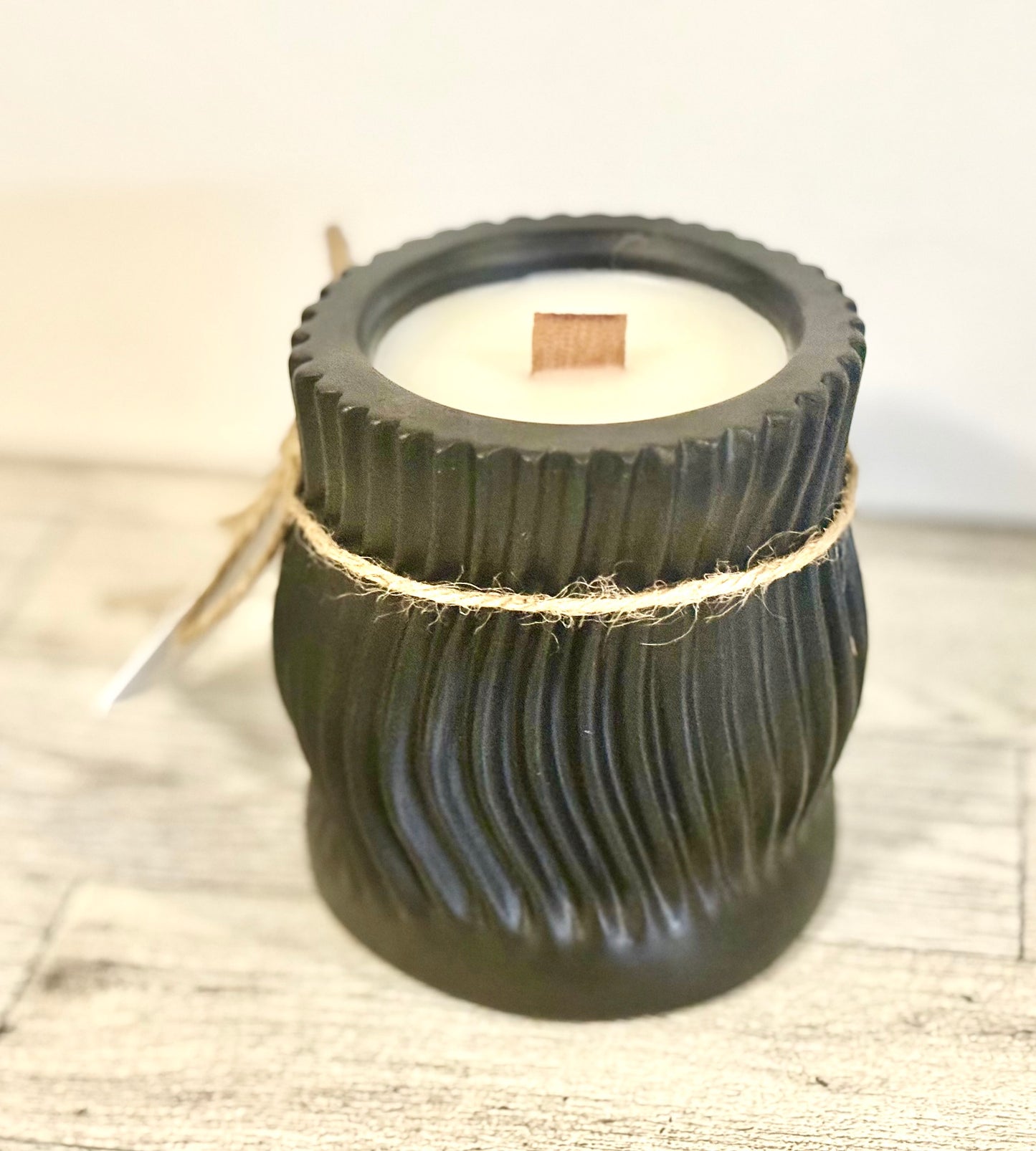 Cocoa Butter Cashmere Black Ceramic Coconut Soy Candle