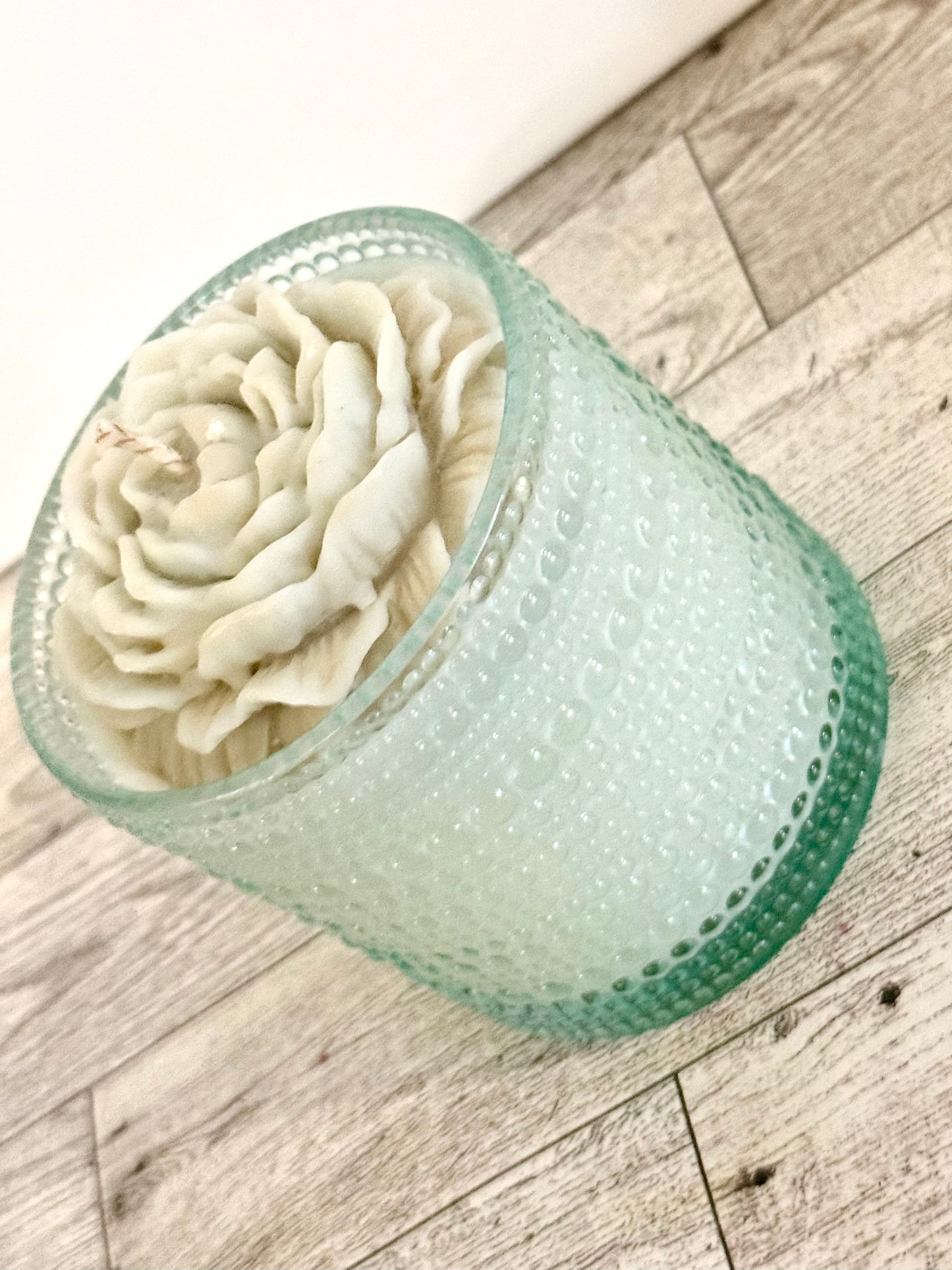 Gardenia Aqua Hobnail Peony Soy Candle